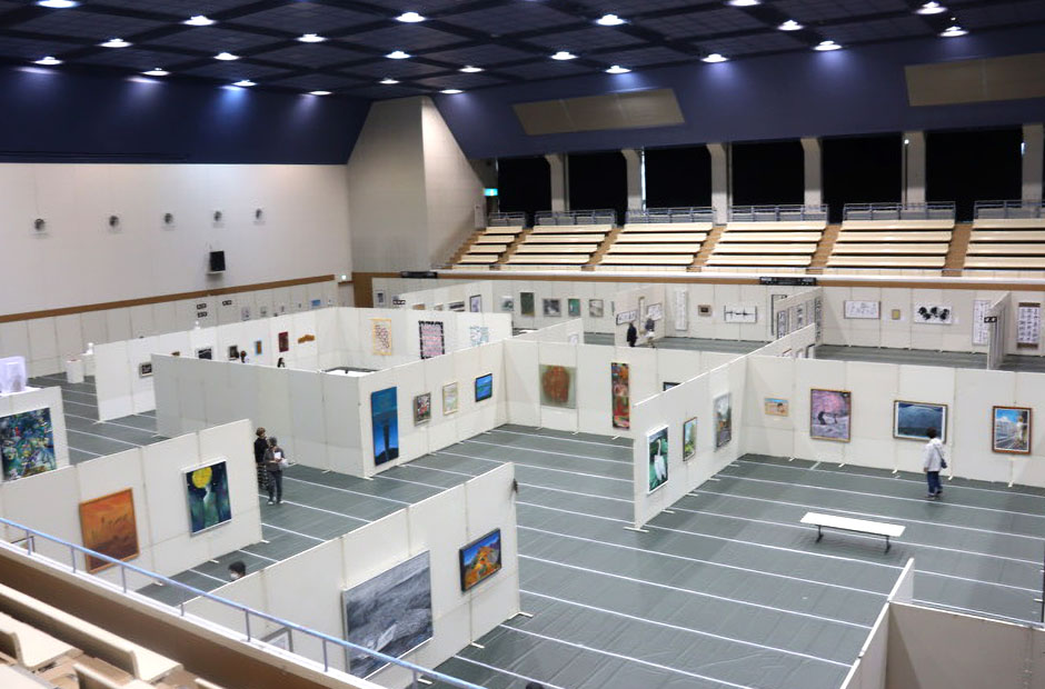 新発田市美術展覧会 前回の様子（会場全体）